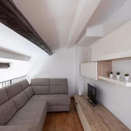 Scarlatti - Boutique In Appartement *